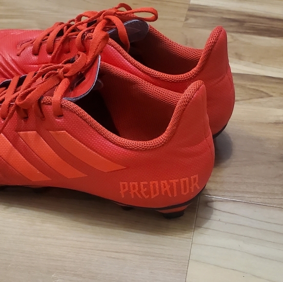 Adidas Predator Cleats Big Boy Size 6.5 - Picture 3 of 7